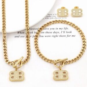 Beautiful stainless steel jewelry set